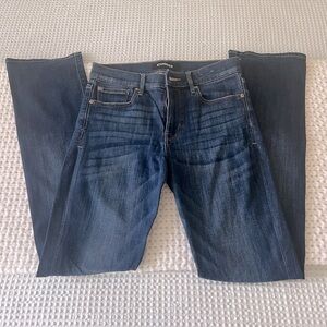 Express Barely Boot Mid-Rise Jean